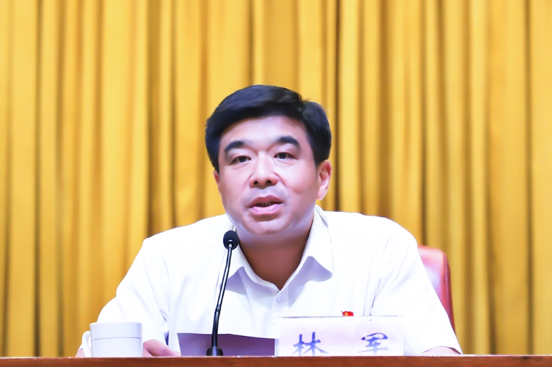 济南市财政局党组书记局长刘大坤同志讲专题党课